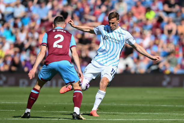 在绿茵场上 在绿茵场上