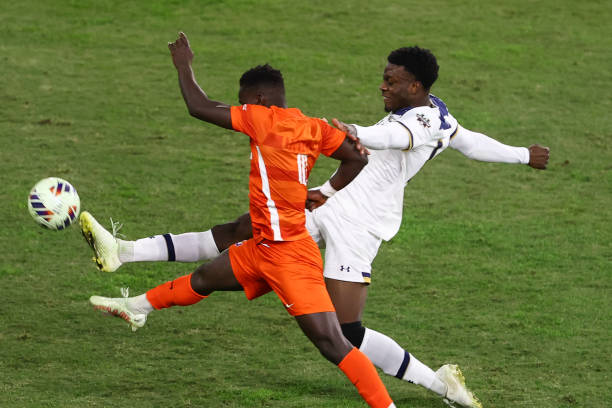 野一直是球 野一直是球