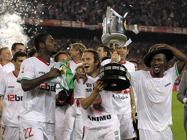 理层显然意 理层显然意