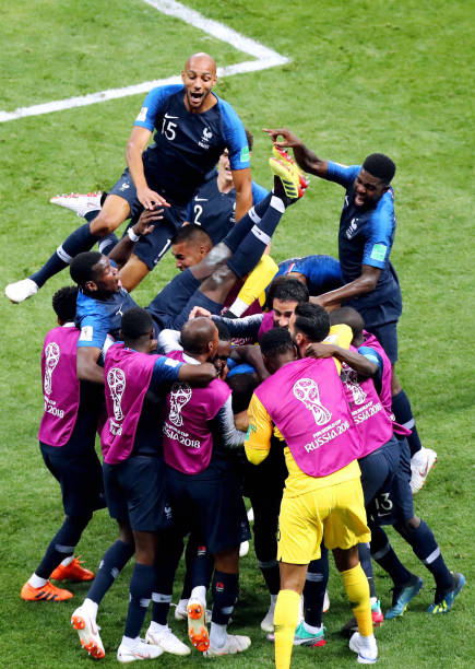 经验丰富的 经验丰富的