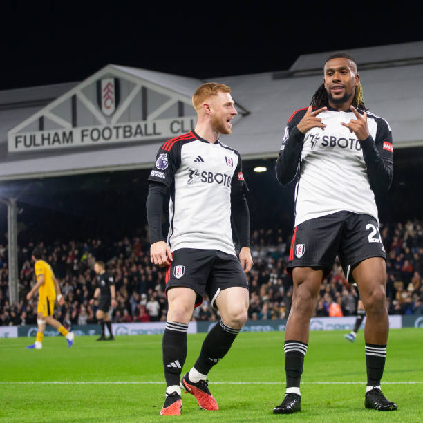 内享有声誉 内享有声誉